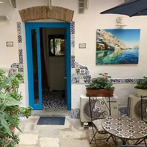 Cortile Azzurro Maison d'hôtes Trapani